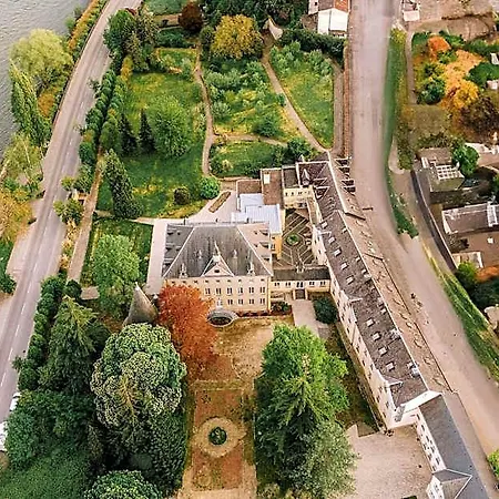 Chateau Schengen موندورف ليس باينس