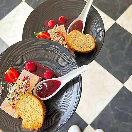 فندق Chateau Schengen موندورف ليس باينس