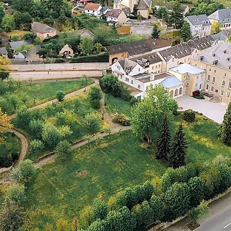Chateau Schengen فندق 3*